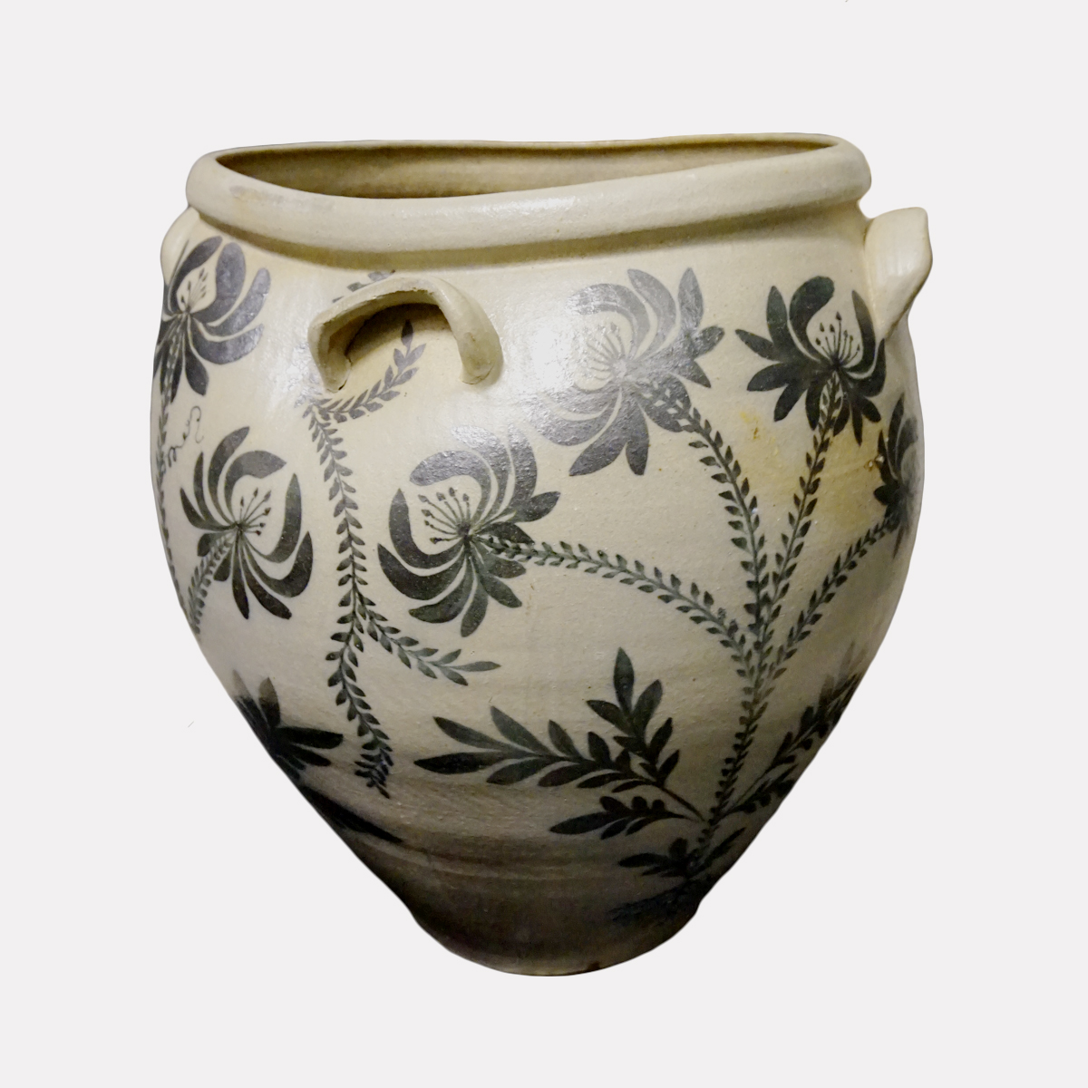 full view of monumental urn by matt jones